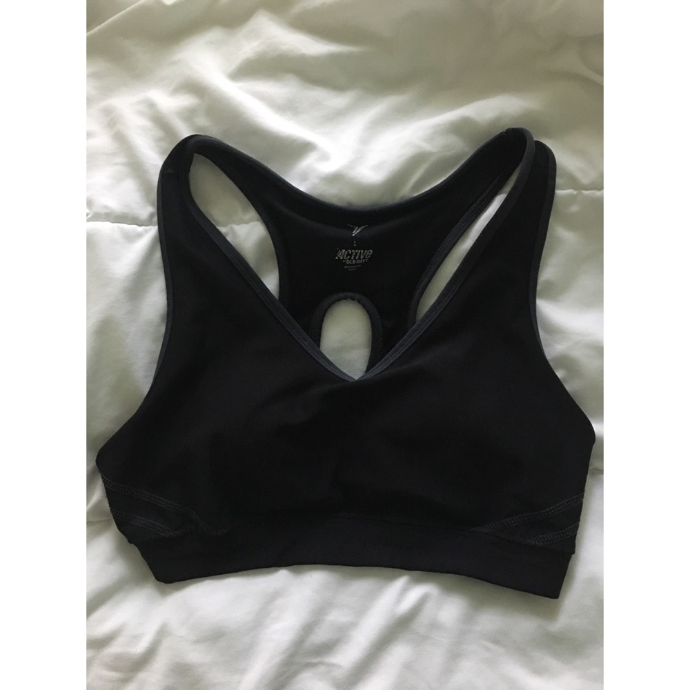 Sports bra